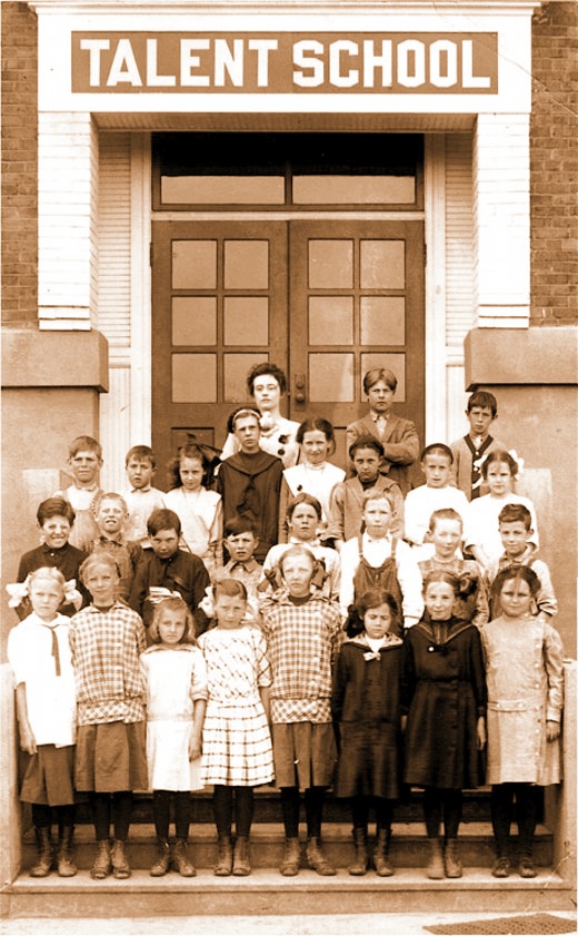 1914 School Group